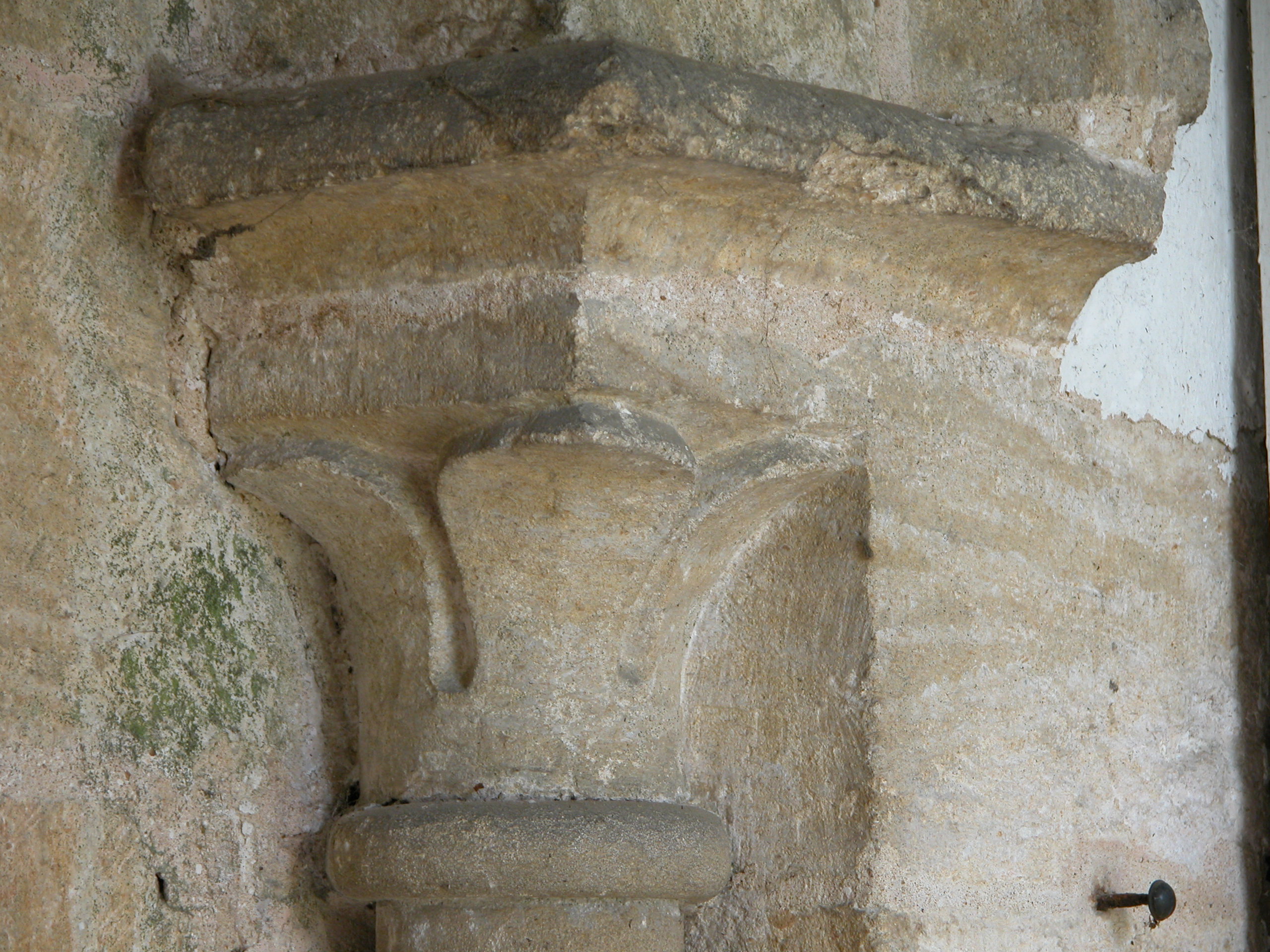Waterleaf Stone Waterleaf and Flat Leaf capitals | Stories in Stone